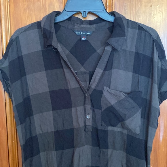 Green and black plaid shirt dress - Picture 3 of 4